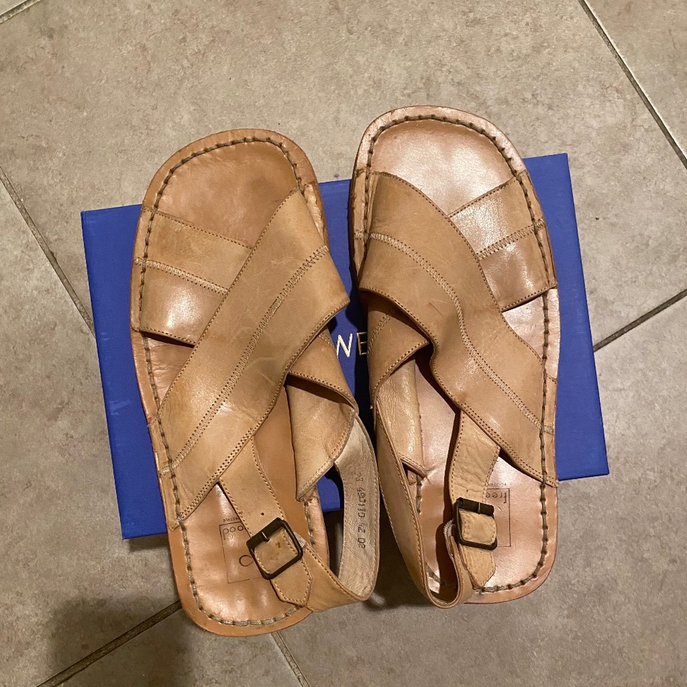 Men’s leather sandals by Lavorazione Artigiana, size 42